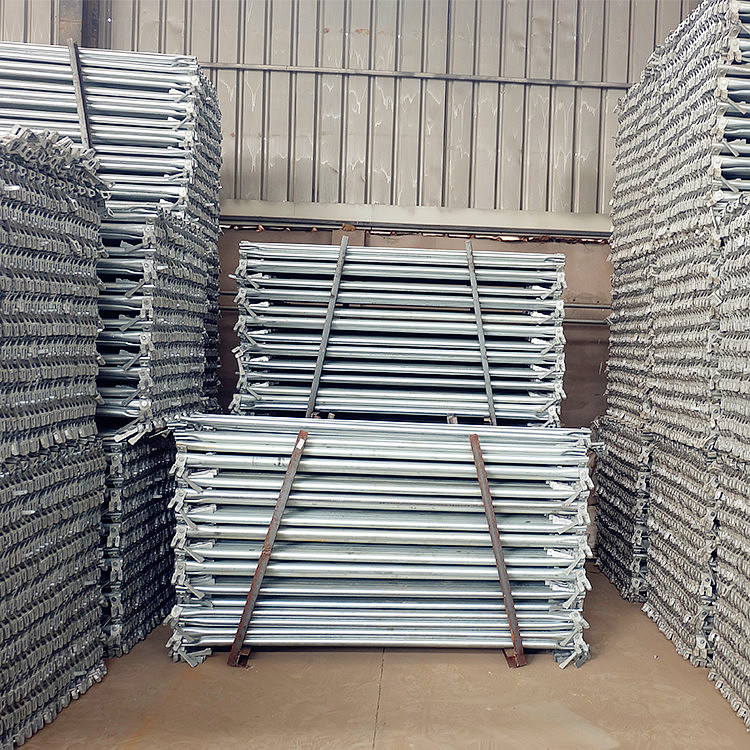 Hongxiang produces hot-plated 40 coil scaffolding for factory construction and custom processing